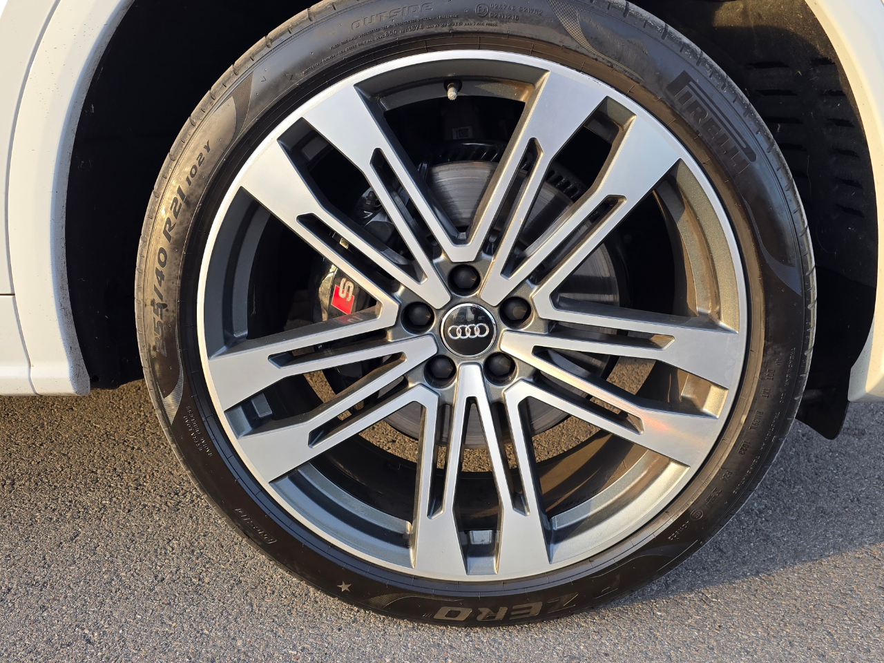 Audi SQ5 3.0T Premium Plus quattro 2019