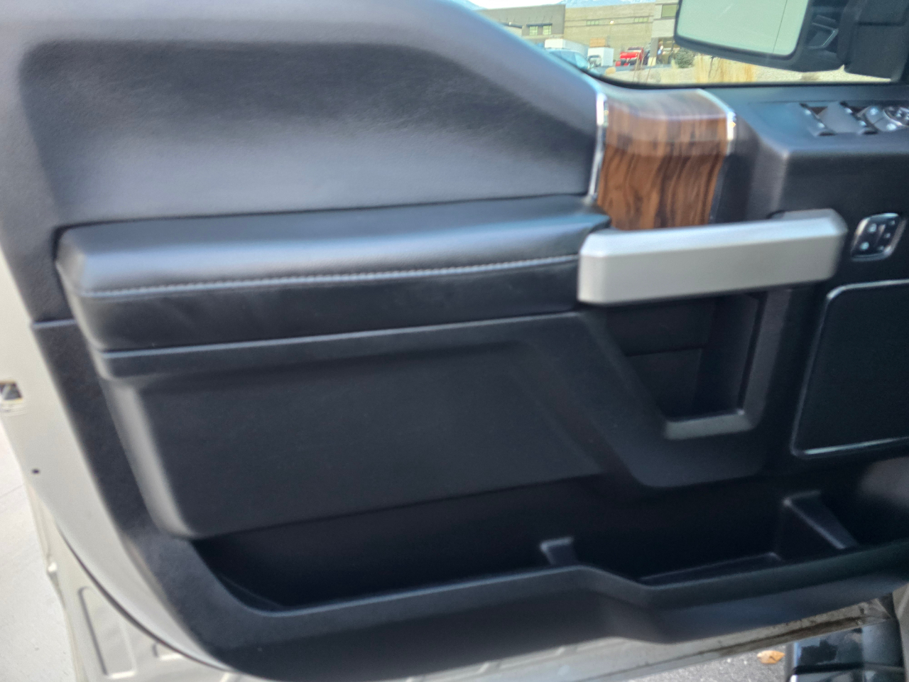 Ford F-150 Lariat SuperCrew 5.5-ft. Bed 4WD 2018