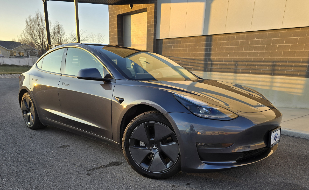 Tesla Model 3 Long Range 4D Sedan AWD 2021