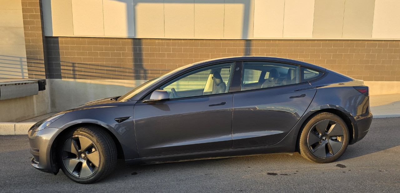 Tesla Model 3 Long Range 4D Sedan AWD 2021
