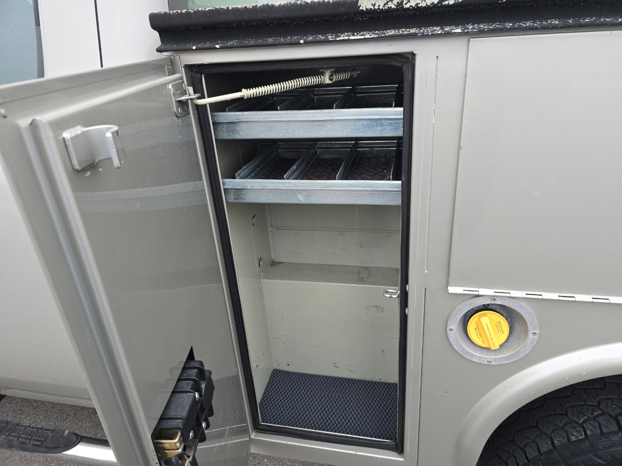 GMC Sierra 2500HD Work Truck Ext. Cab Long Box 2WD 2009