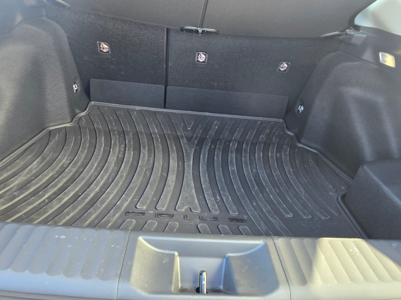 Toyota Prius LE AWD 2024