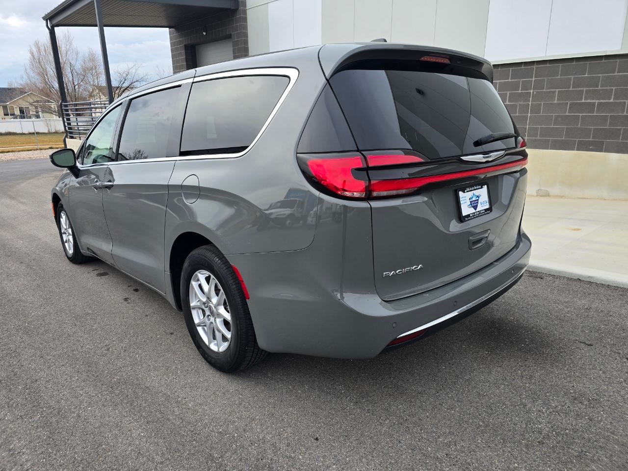 Chrysler Pacifica Touring L 2023
