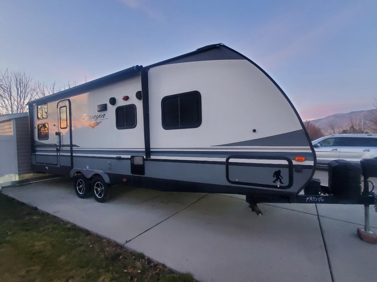 Forest River Surveyor  2018