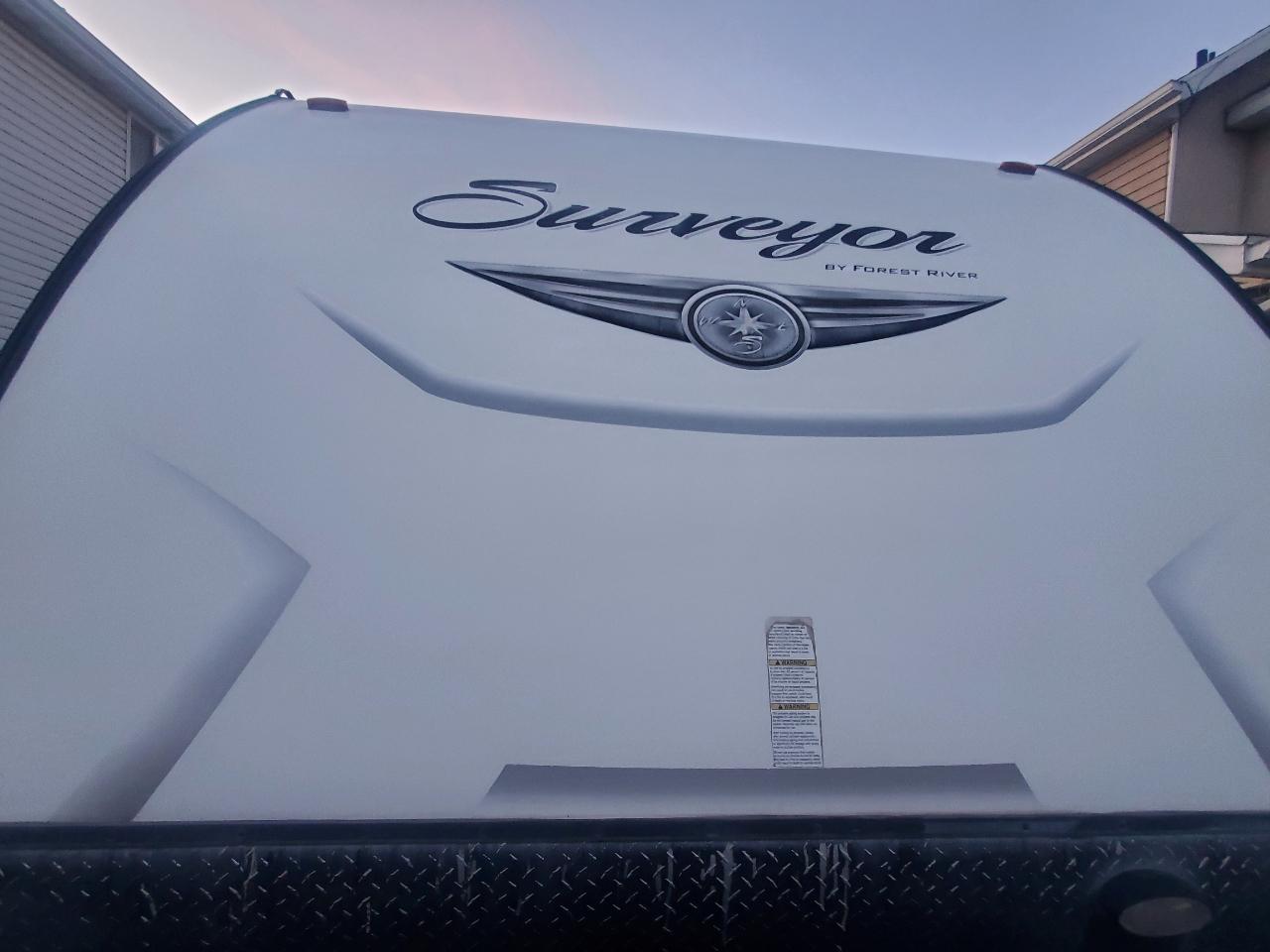 Forest River Surveyor  2018