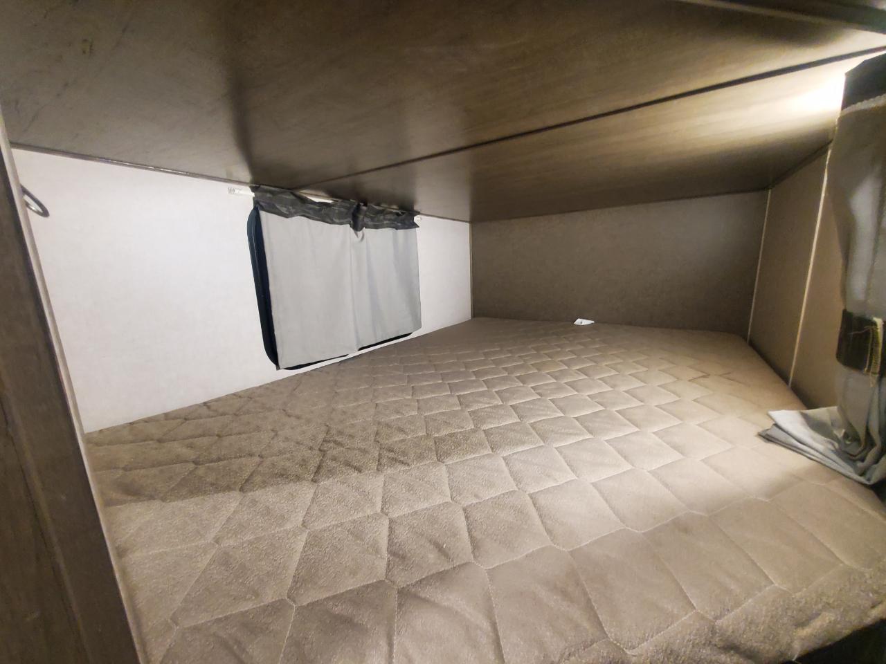 Forest River Surveyor  2018