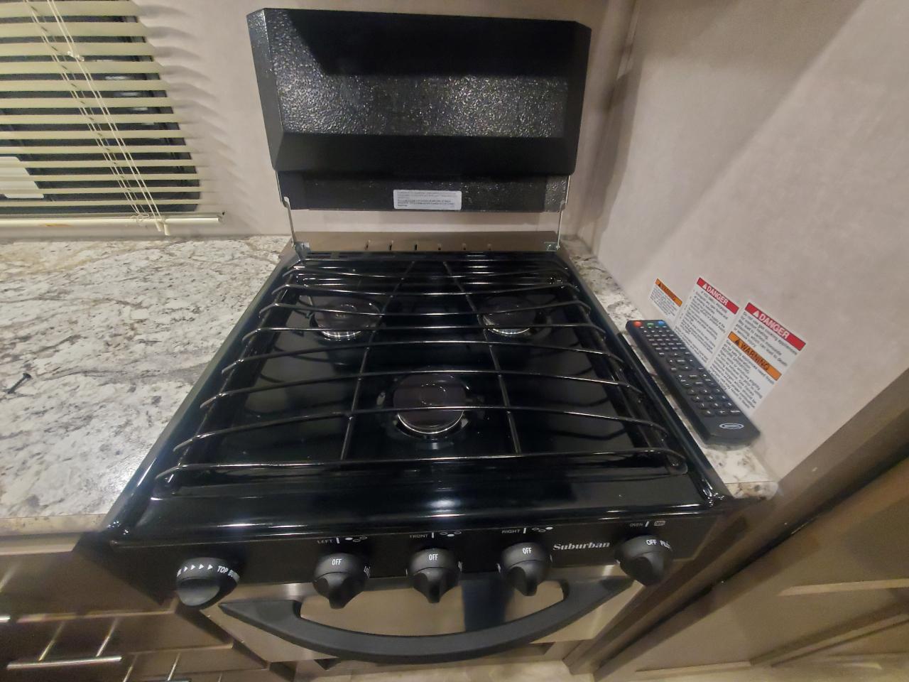 Forest River Surveyor  2018