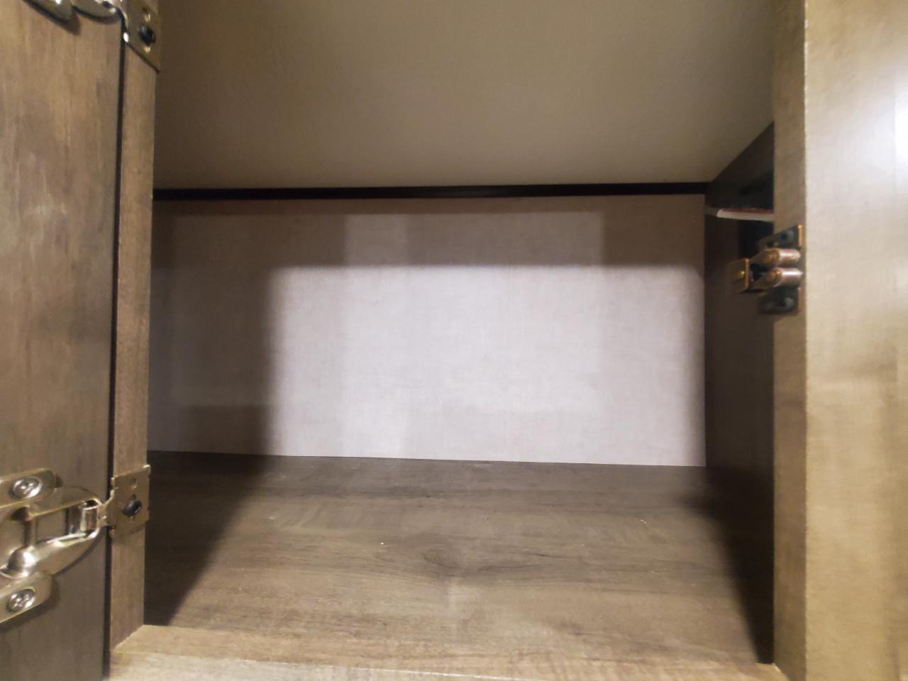 Forest River Surveyor  2018