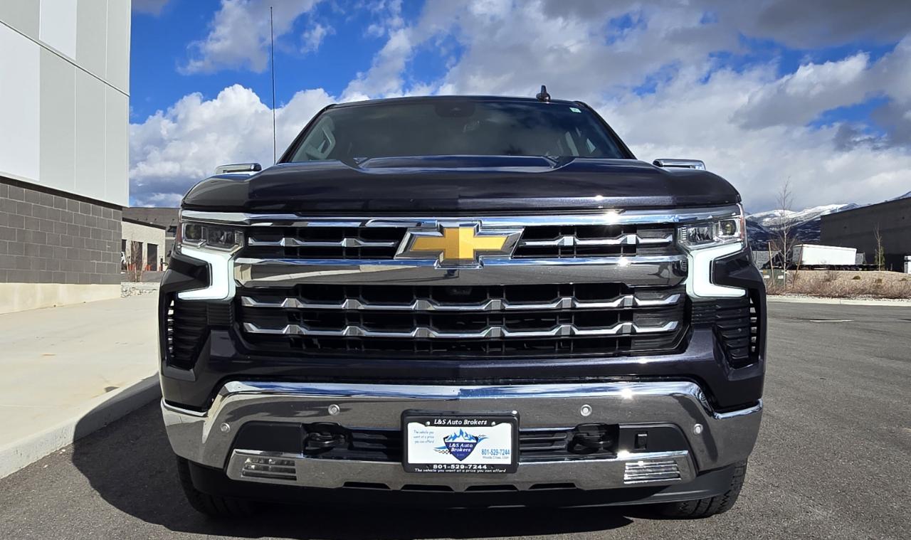 Chevrolet Silverado 1500 LTZ Crew Cab 4WD 2023