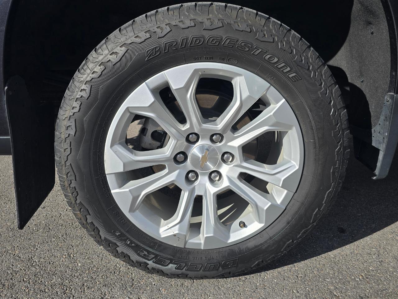 Chevrolet Silverado 1500 LTZ Crew Cab 4WD 2023