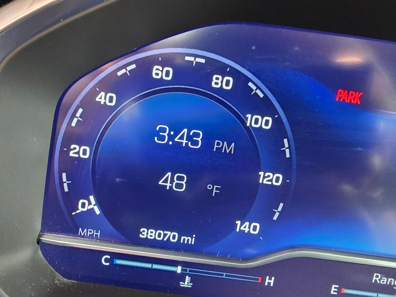 Chevrolet Silverado 1500 LTZ Crew Cab 4WD 2023