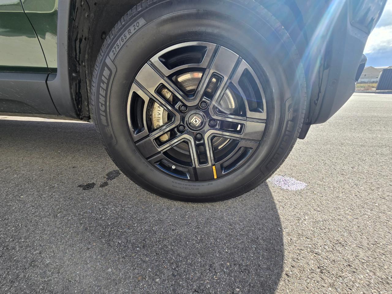 Rivian R1T Adventure Performance Dual-Motor Max Pack 2024