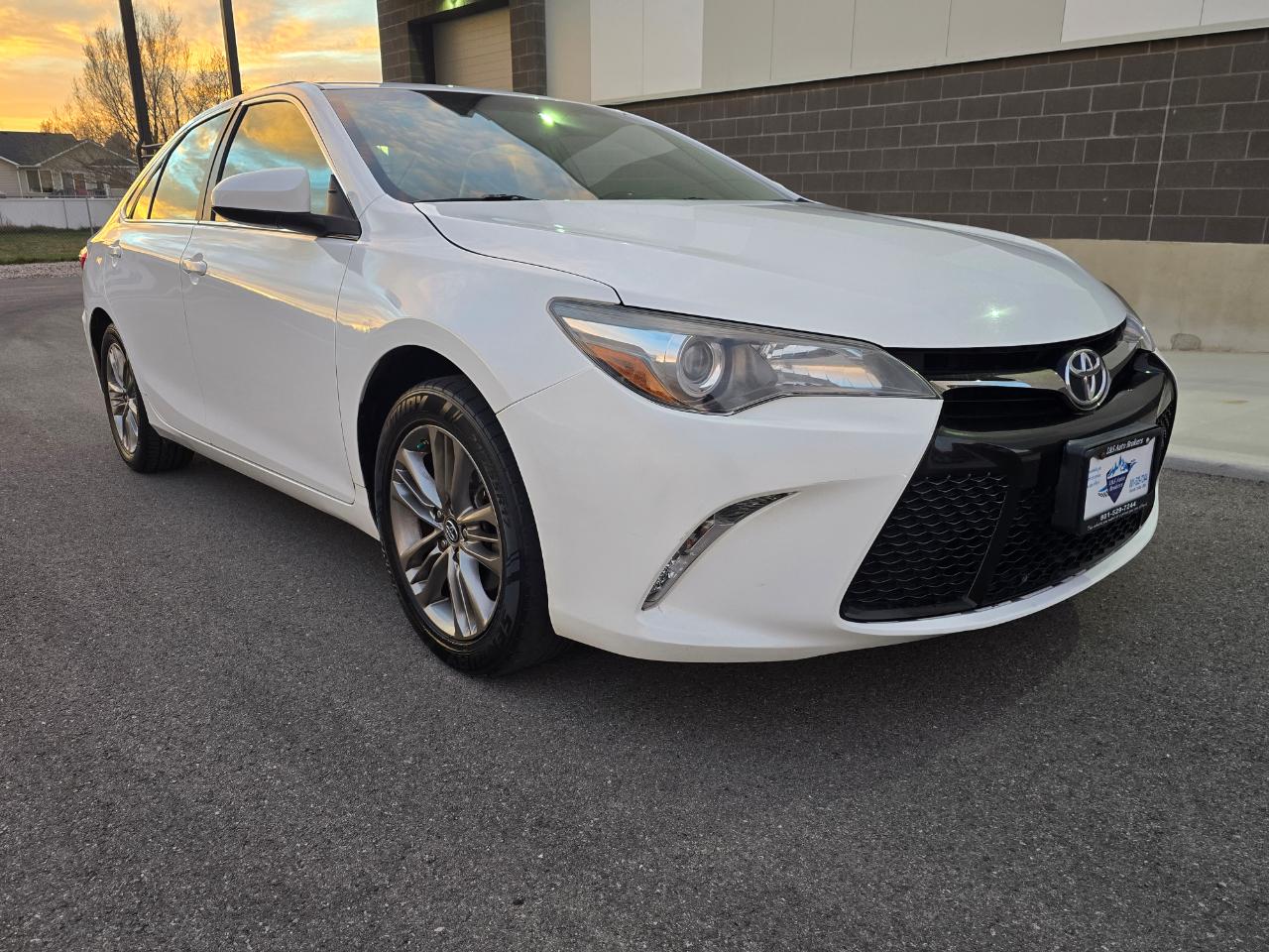 Toyota Camry SE 2017