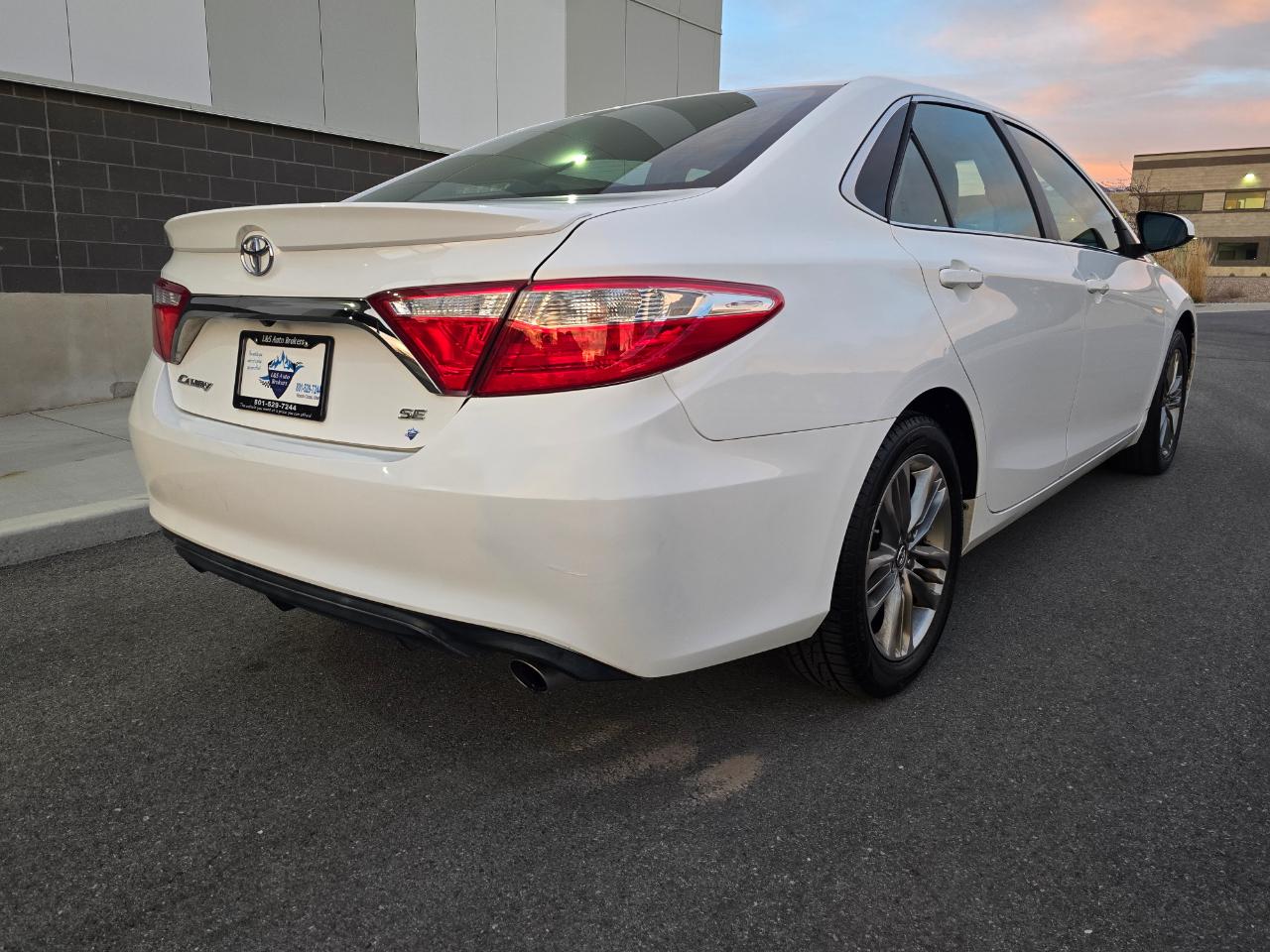 Toyota Camry SE 2017