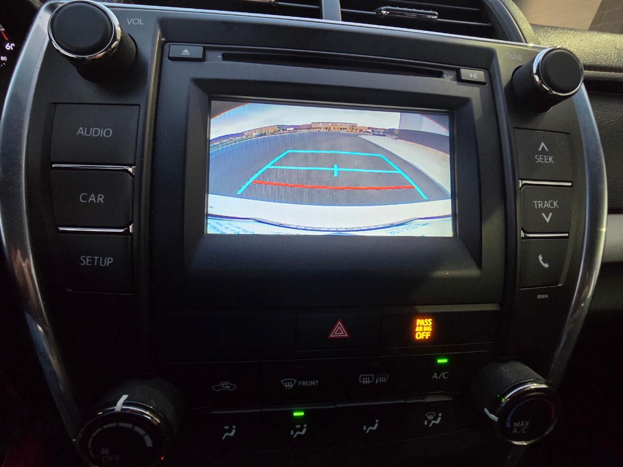 Toyota Camry SE 2017