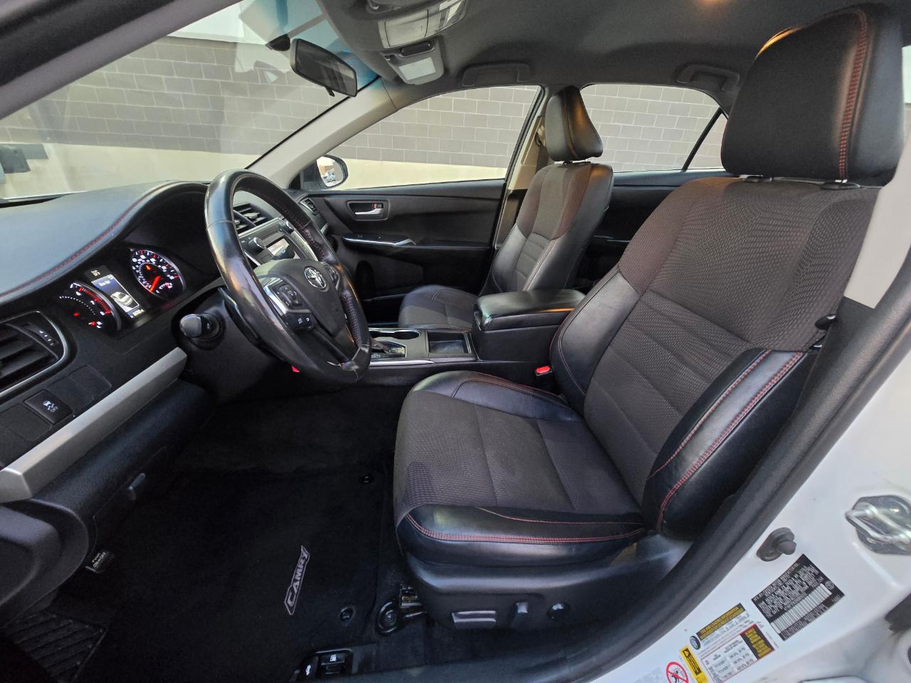 Toyota Camry SE 2017