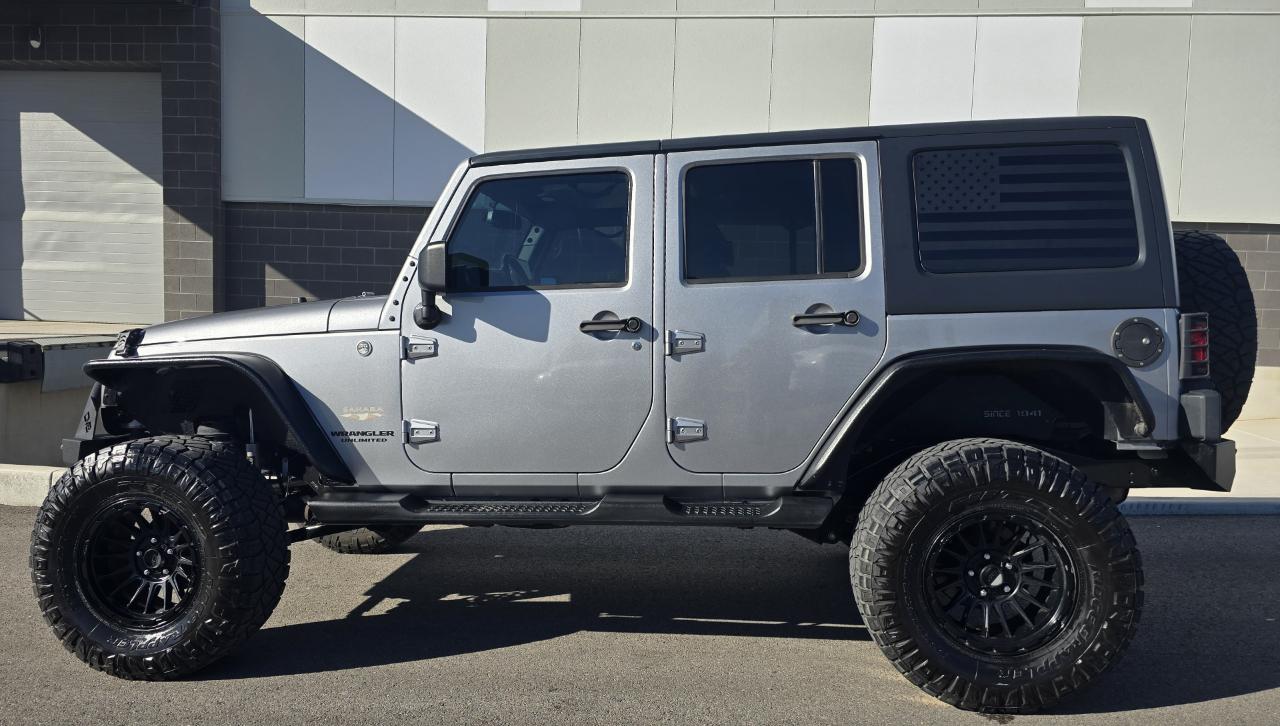 Jeep Wrangler Unlimited Sahara 4WD 2015