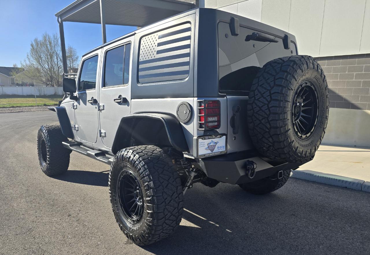 Jeep Wrangler Unlimited Sahara 4WD 2015