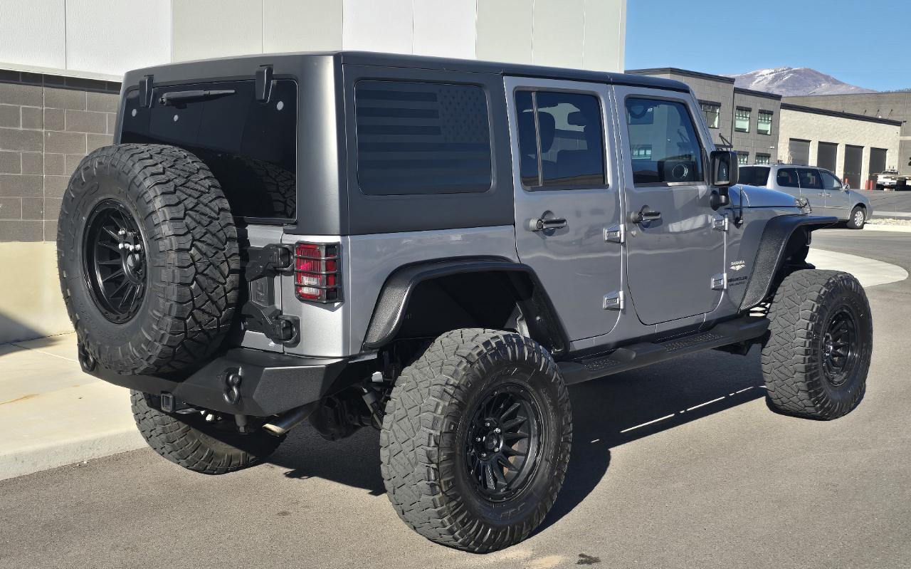 Jeep Wrangler Unlimited Sahara 4WD 2015