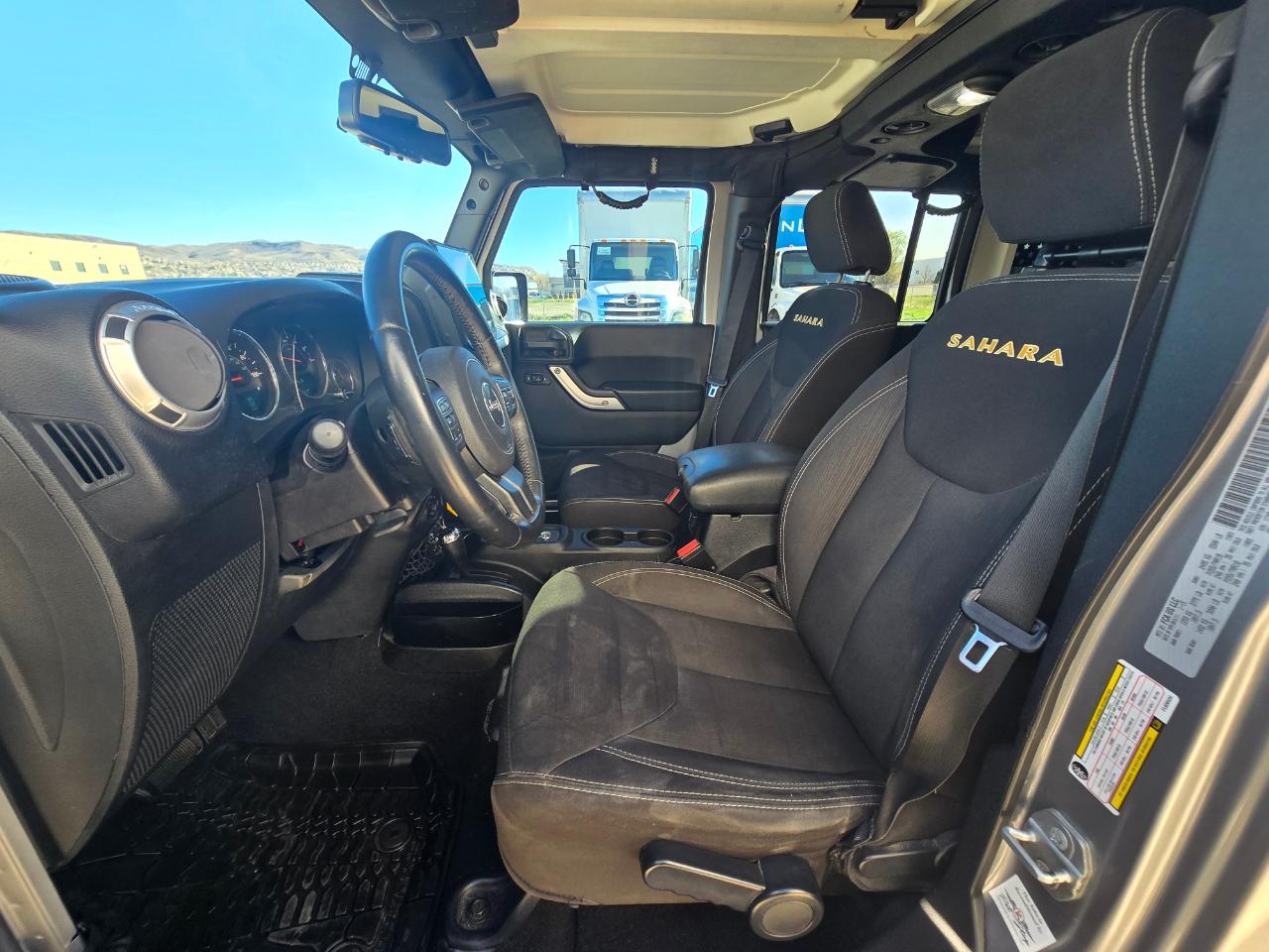 Jeep Wrangler Unlimited Sahara 4WD 2015