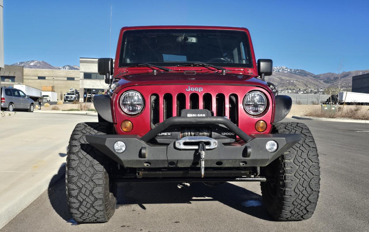 Jeep Wrangler Unlimited Sahara 4WD 2013