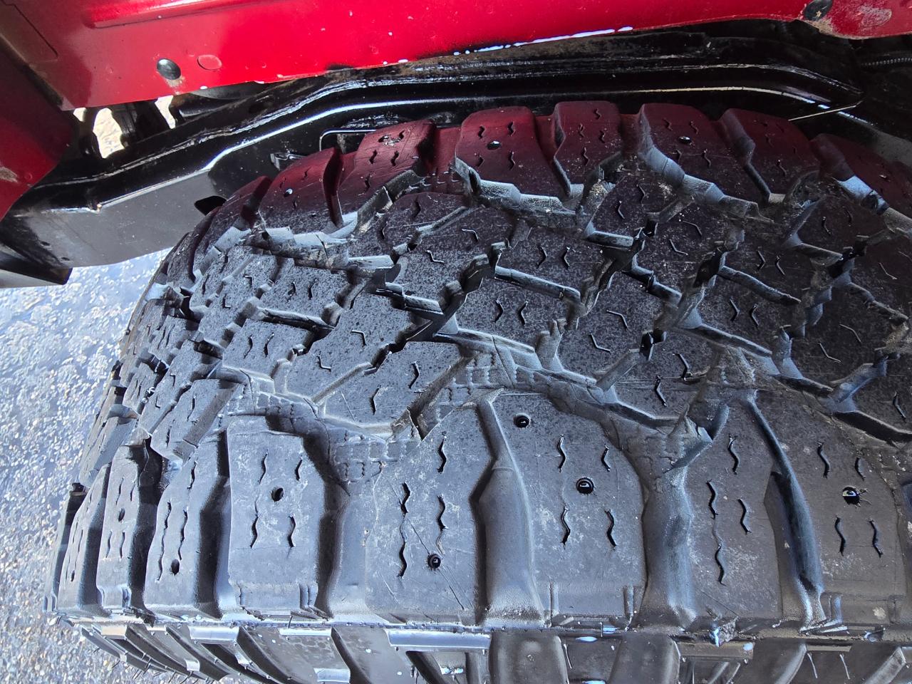 Jeep Wrangler Unlimited Sahara 4WD 2013