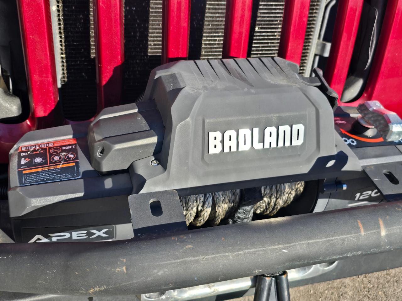 Jeep Wrangler Unlimited Sahara 4WD 2013