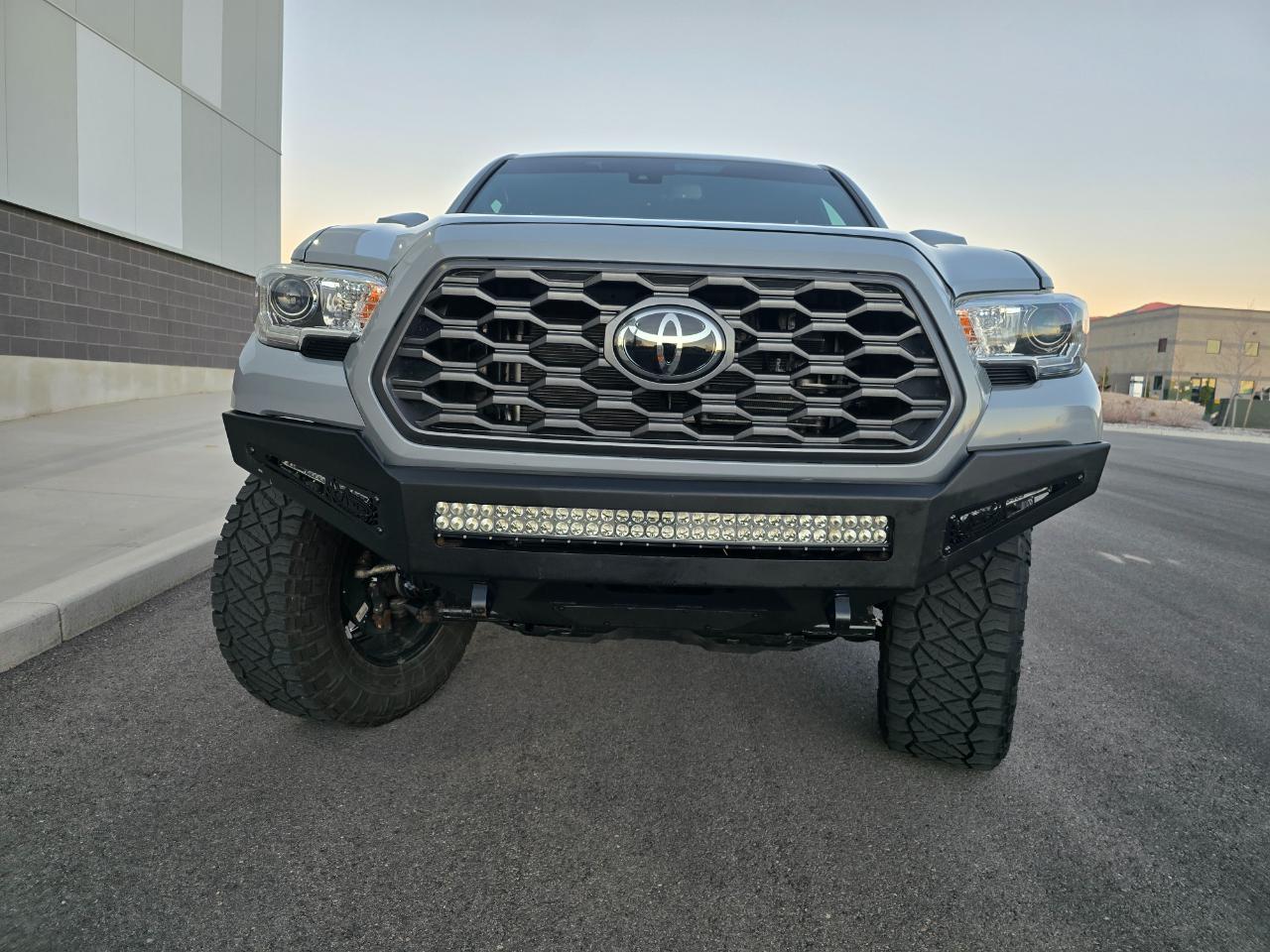 Toyota Tacoma  2020