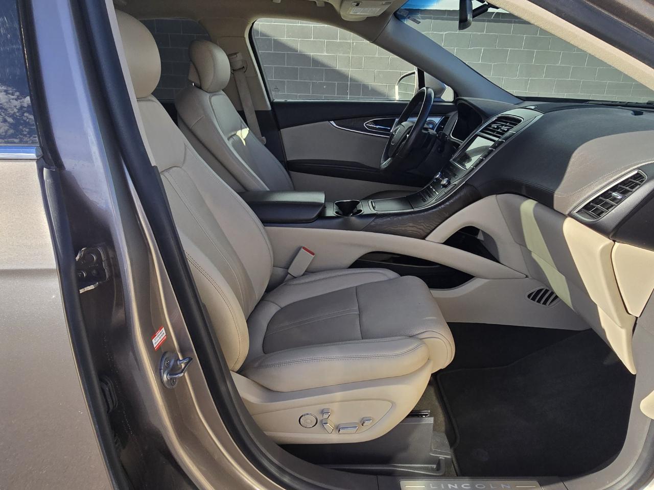 Lincoln Nautilus Reserve AWD 2019