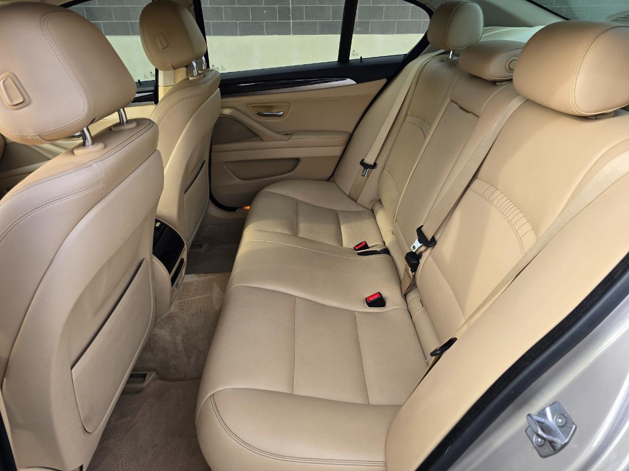 BMW 5-Series 535i 2014