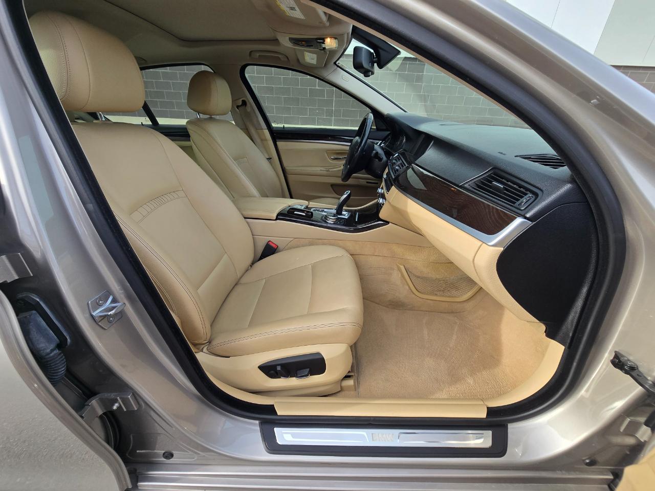 BMW 5-Series 535i 2014