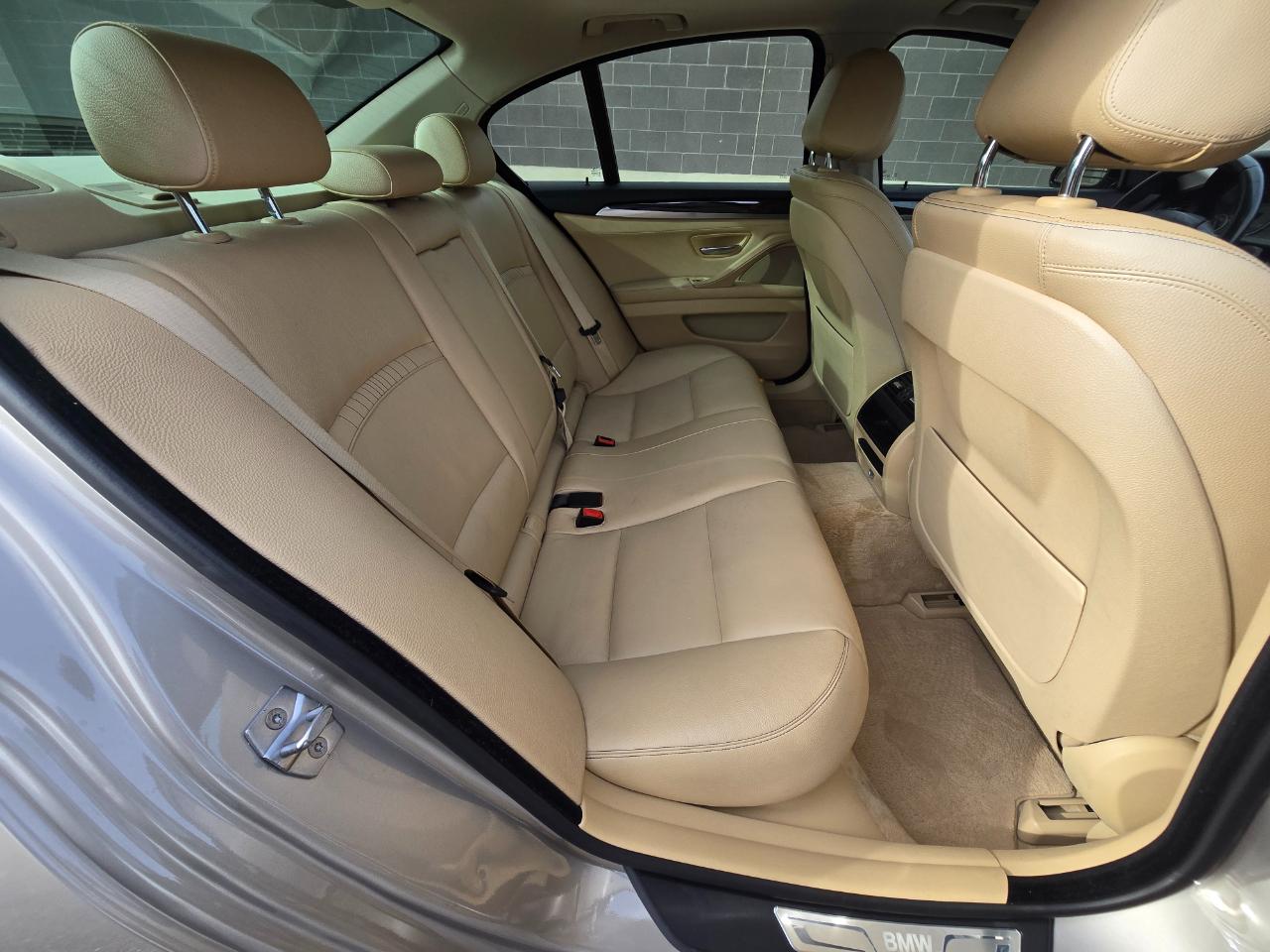 BMW 5-Series 535i 2014