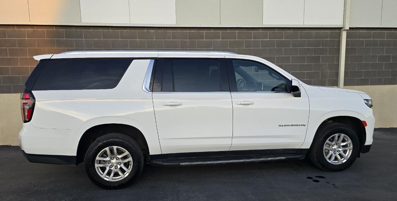 Chevrolet Suburban LT 4WD 2022