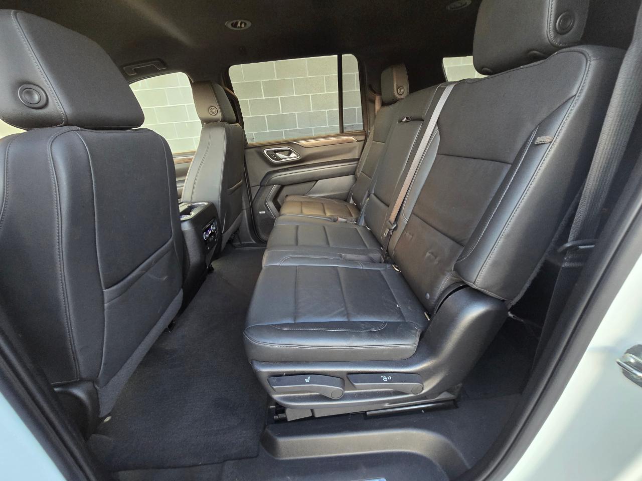 Chevrolet Suburban LT 4WD 2022