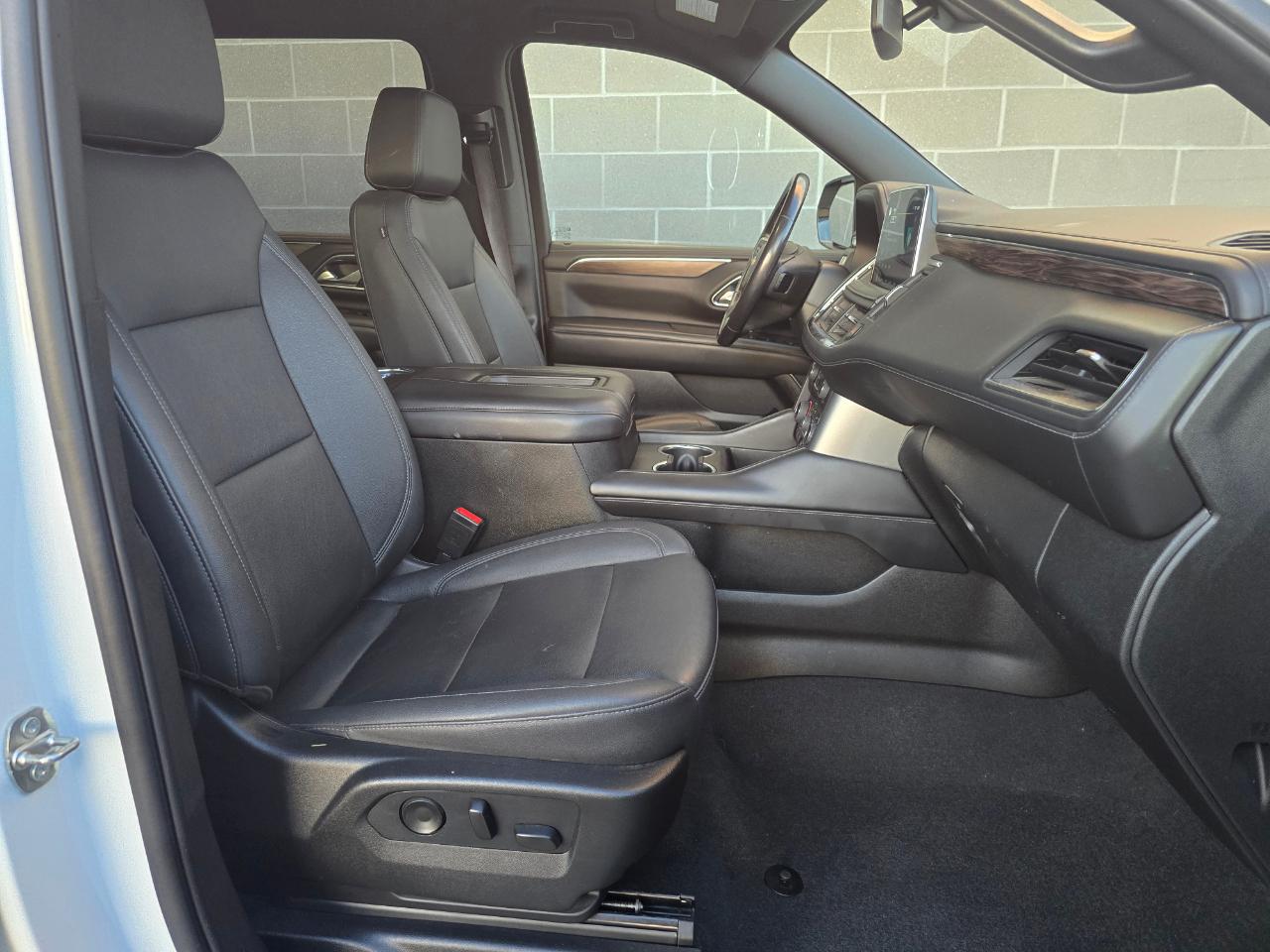 Chevrolet Suburban LT 4WD 2022