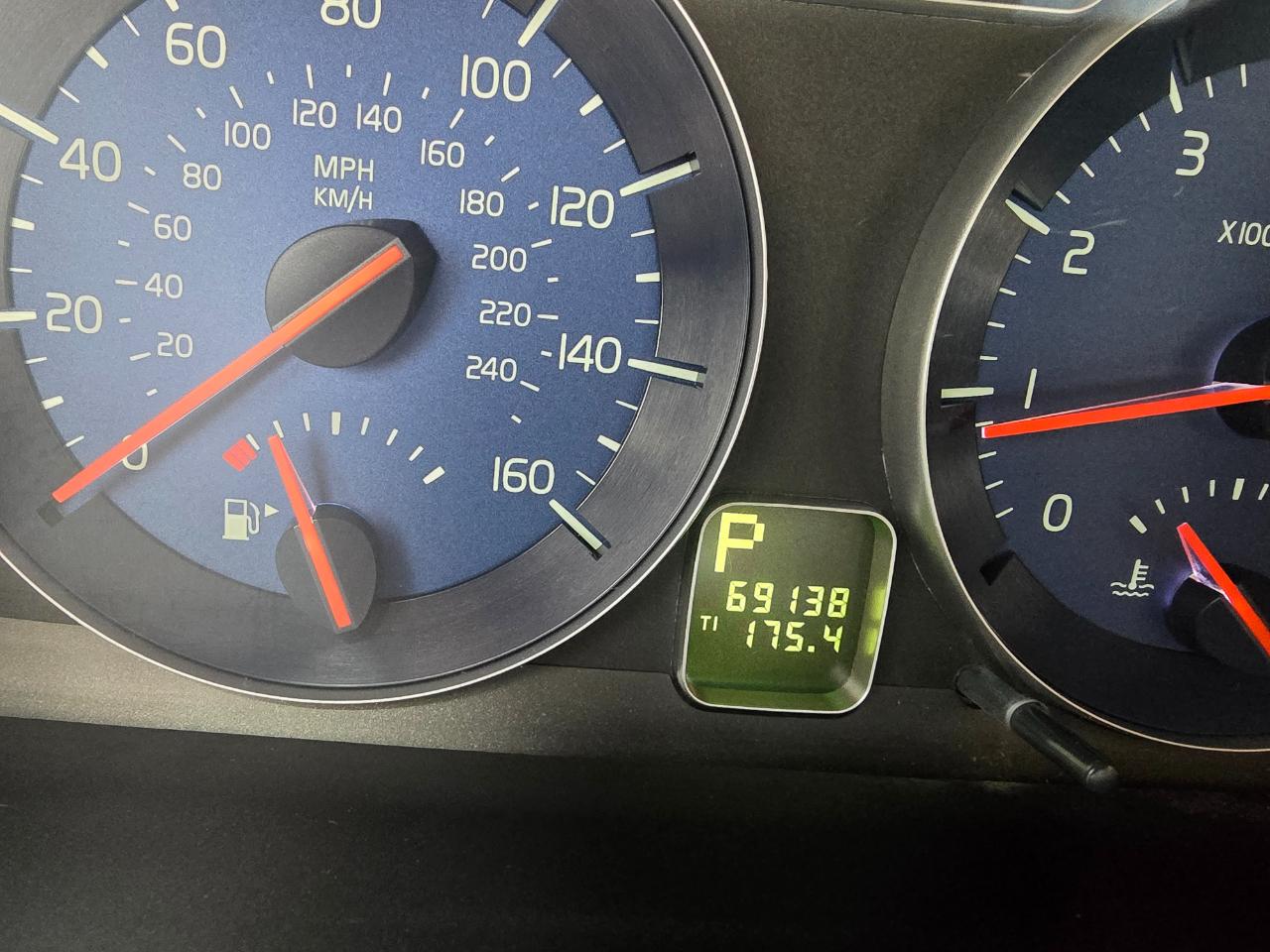 Volvo C30 2dr Cpe T5 R-Design 2013