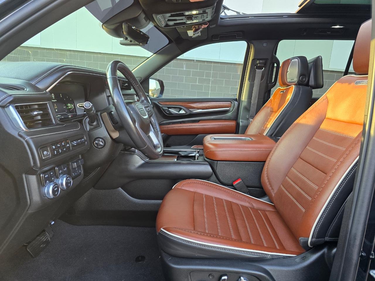 GMC Yukon Denali Ultimate 4WD 2023