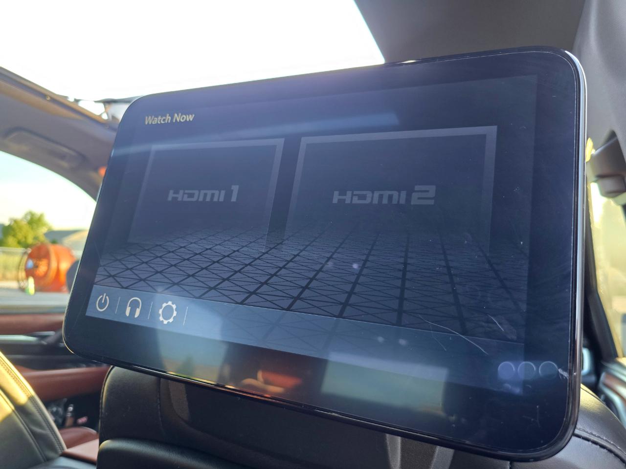 GMC Yukon Denali Ultimate 4WD 2023