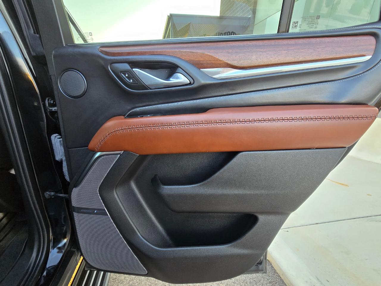 GMC Yukon Denali Ultimate 4WD 2023