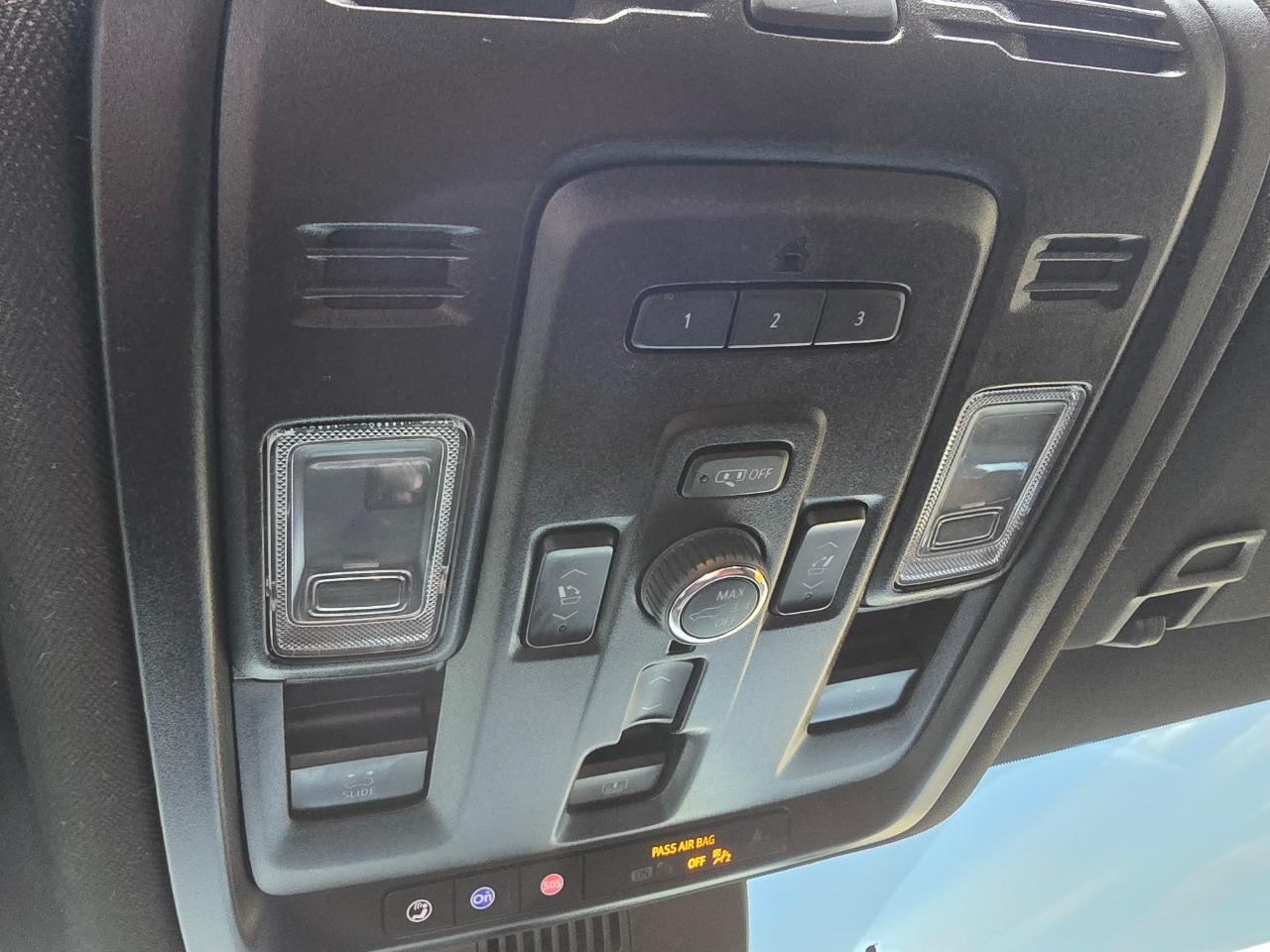 GMC Yukon Denali Ultimate 4WD 2023