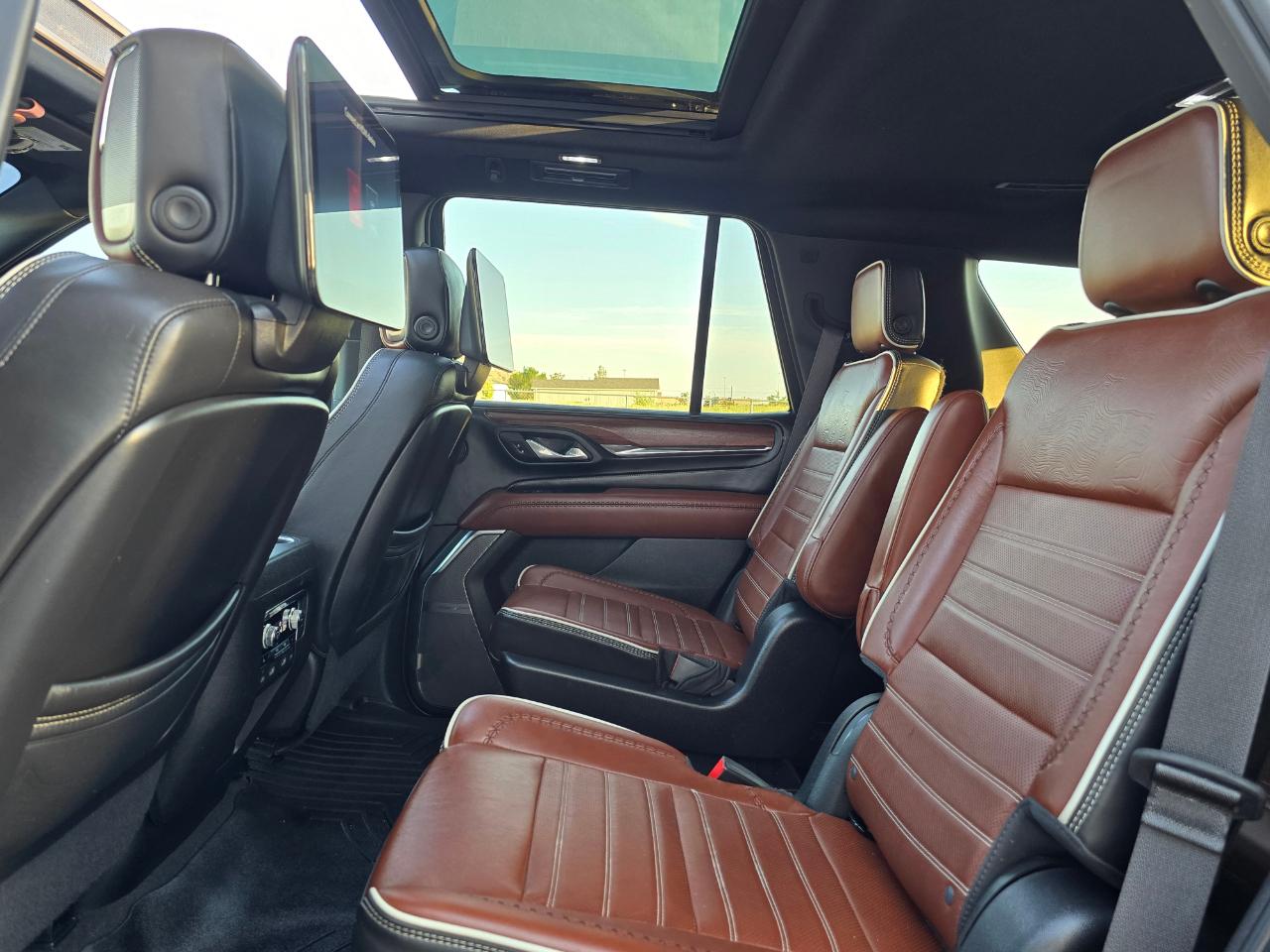 GMC Yukon Denali Ultimate 4WD 2023