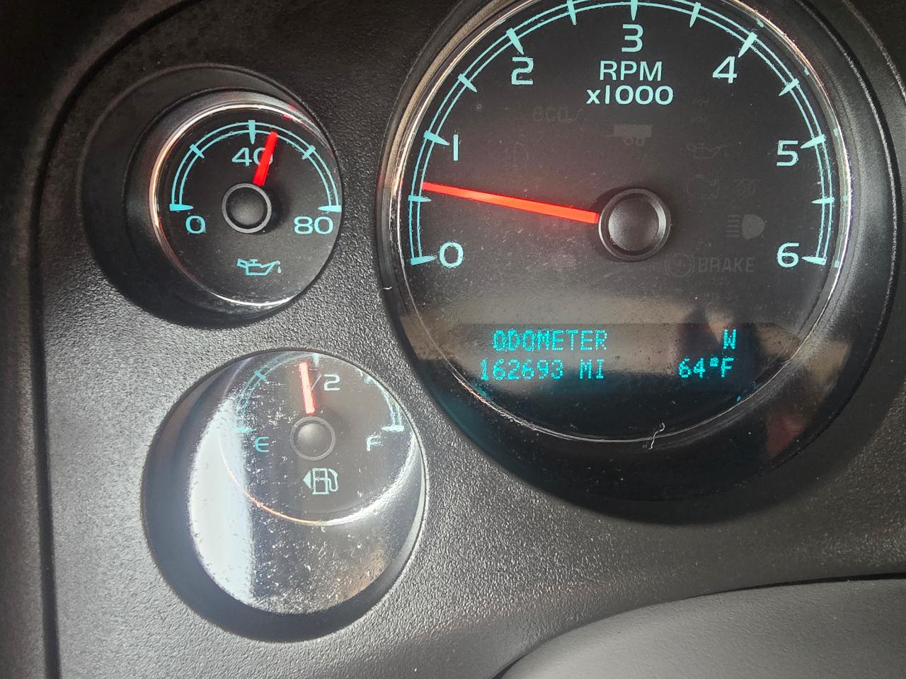 GMC Yukon XL SLT-1 1/2 Ton 4WD 2011