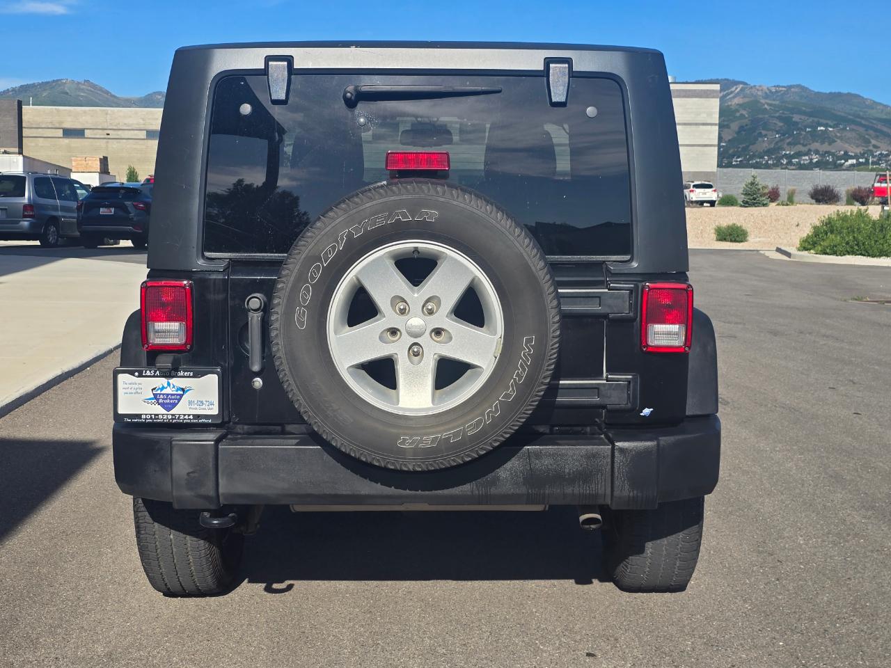 Jeep Wrangler Sport 4WD 2016