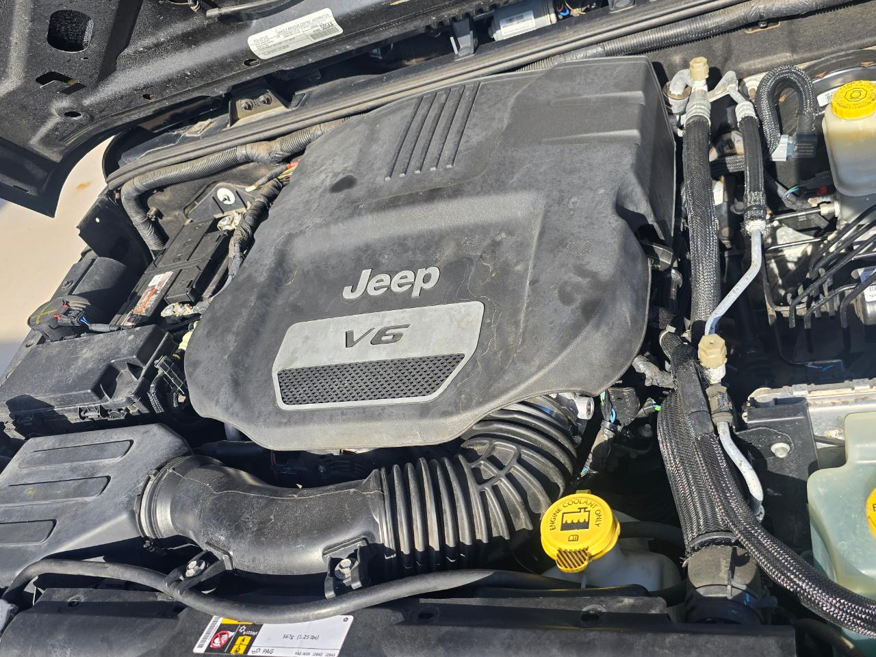 Jeep Wrangler Sport 4WD 2016