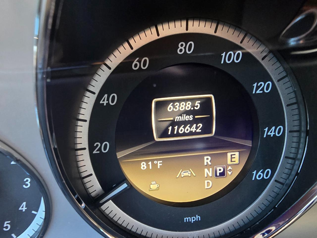 Mercedes-Benz E-Class E350 4MATIC Sedan 2012