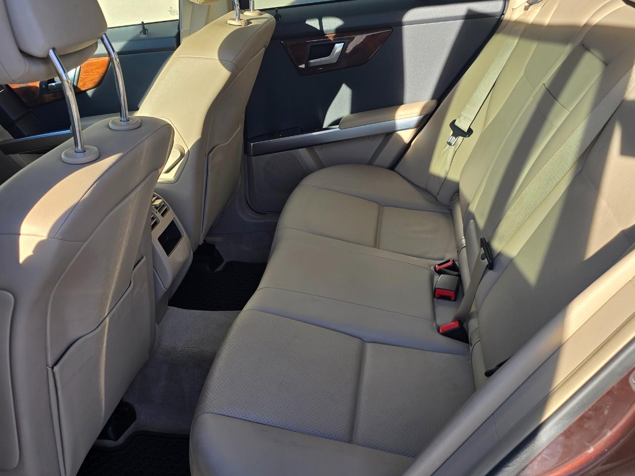 Mercedes-Benz GLK-Class GLK350 4MATIC 2012