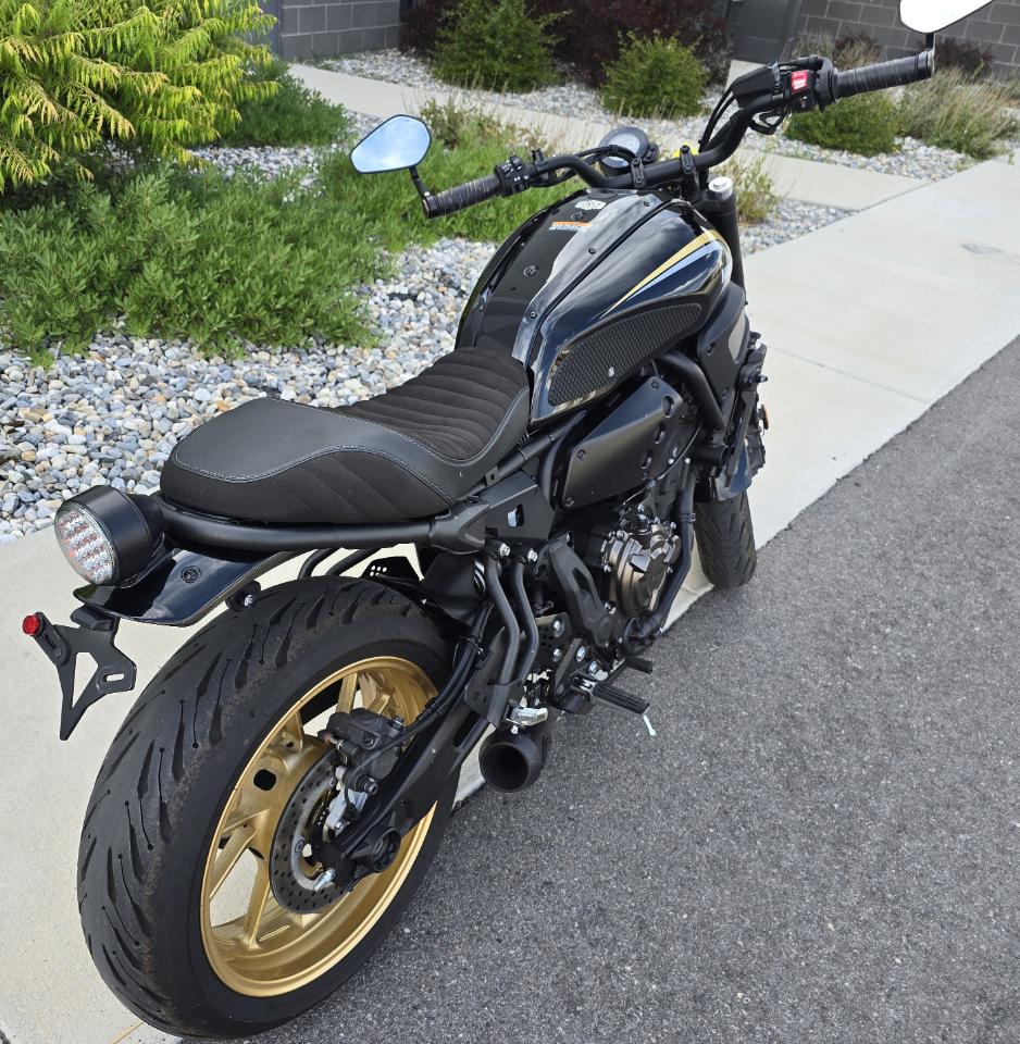 Yamaha XSR700  2023