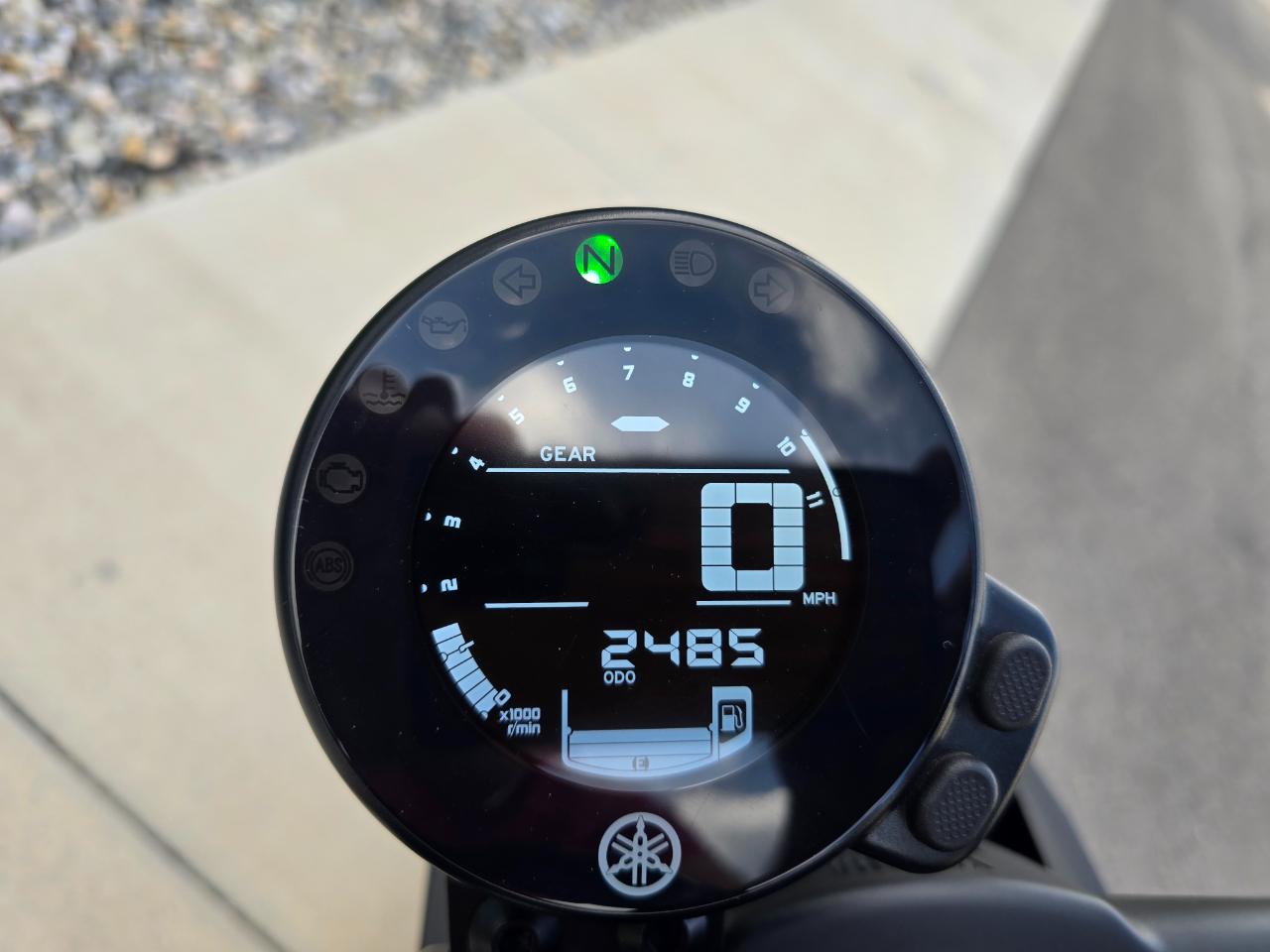 Yamaha XSR700  2023