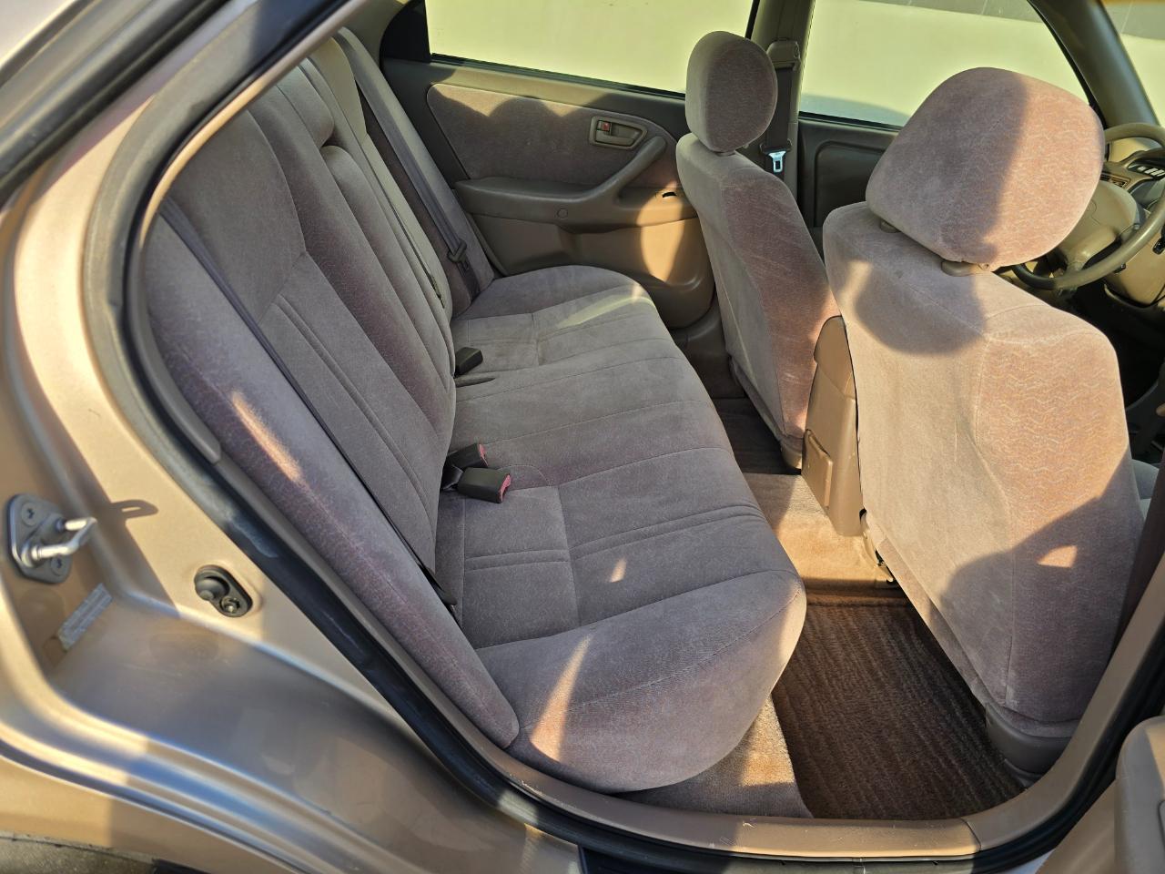 Toyota Camry CE 1998