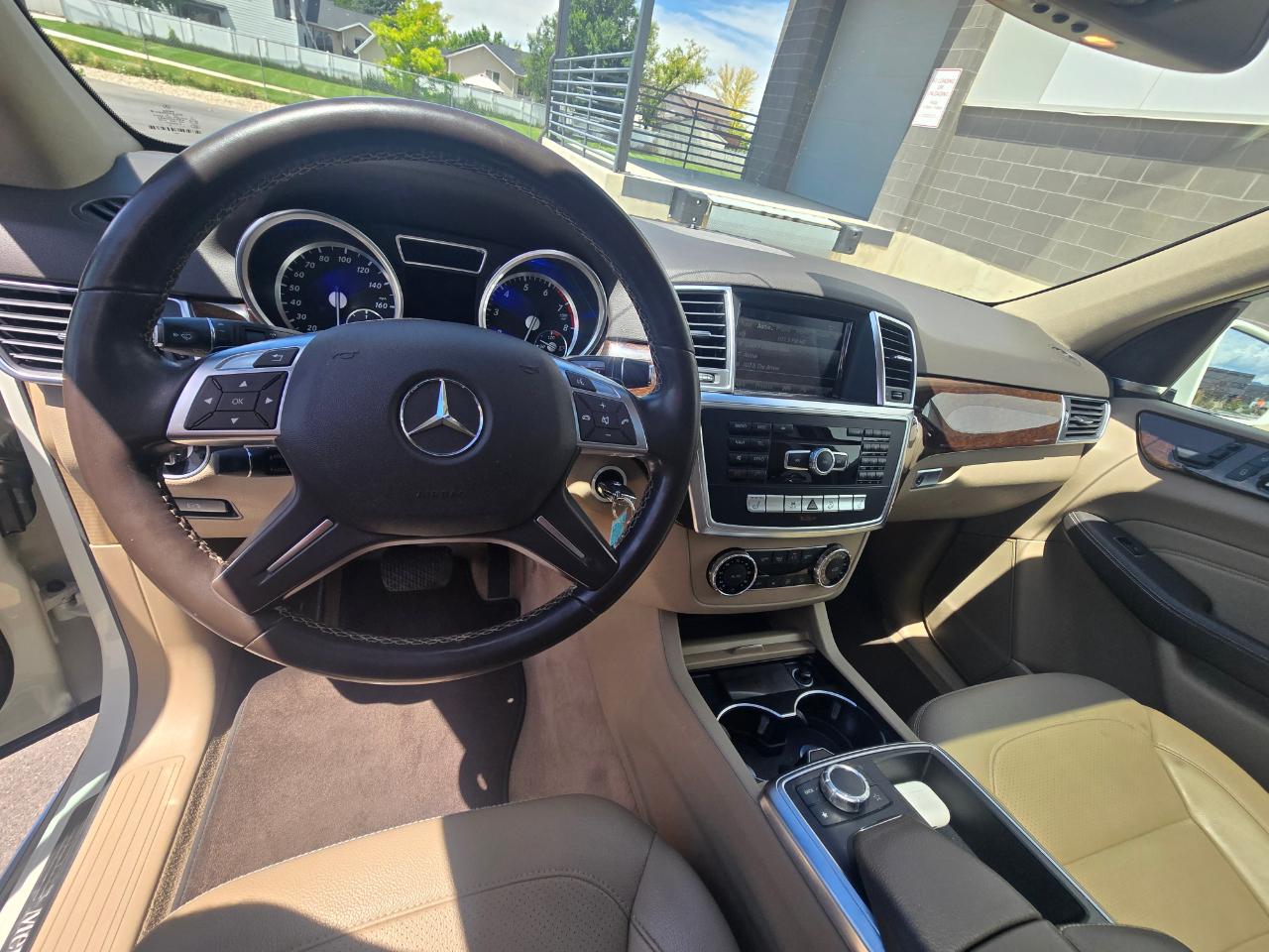 Mercedes-Benz M-Class ML350 4MATIC 2013